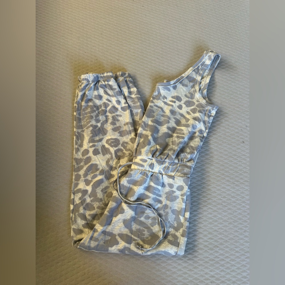 Maronie Gray and White jumpsuit